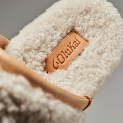 OluKai Popular | Pūpū Mua Women’s Shearling Mule Slipper - Tapa