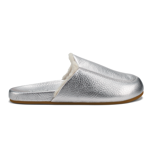 OluKai Value | Kōnea Women’s Leather Slipper Mules - Silver