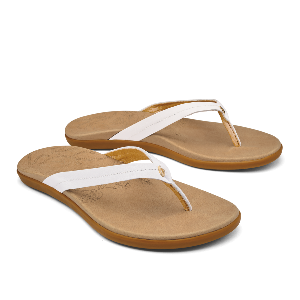 OluKai Smart Buy | Honu Women’s Leather Sandals - Bright White / Golden Sand