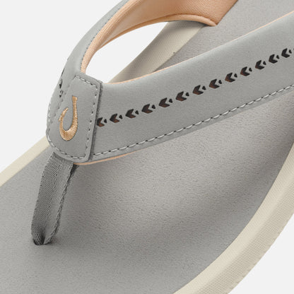 OluKai Special Offer | Ulele - Ash / Ash