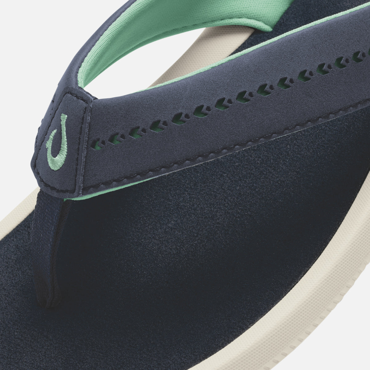 OluKai Best Price | Ulele - Trench Blue / Trench Blue