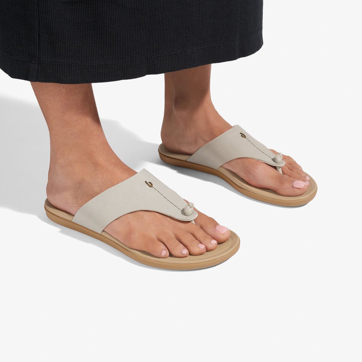 OluKai Latest | Hoʻopio Mele - Tapa / Warm Sand