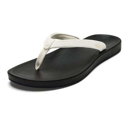 OluKai Great Value | ‘Uiki Women’s Everyday Beach Sandals - Bright White / Lava Rock