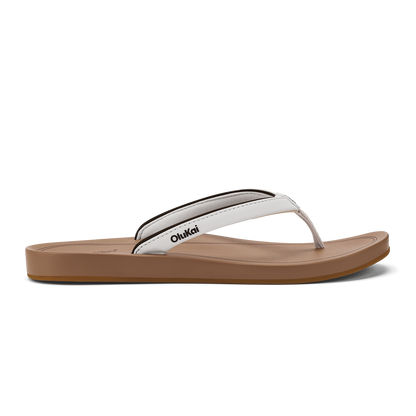 OluKai Value | ‘Uiki Women’s Everyday Beach Sandals - White Sand / Almond