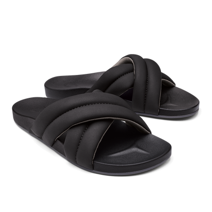 OluKai Deals | Hila Women’s Beach Slide Sandals - Black