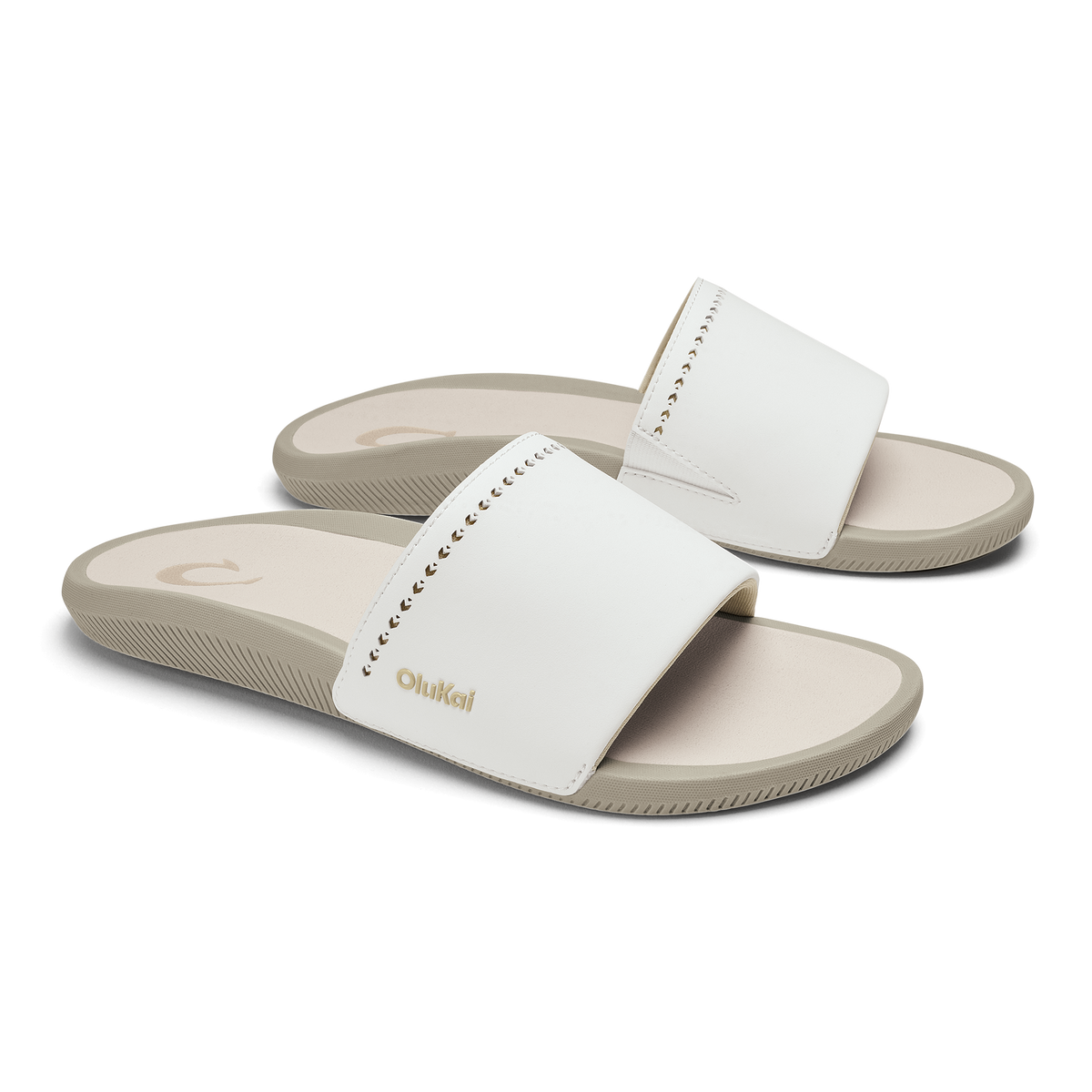 OluKai Trending | Ulele Slide - Bright White / Tapa