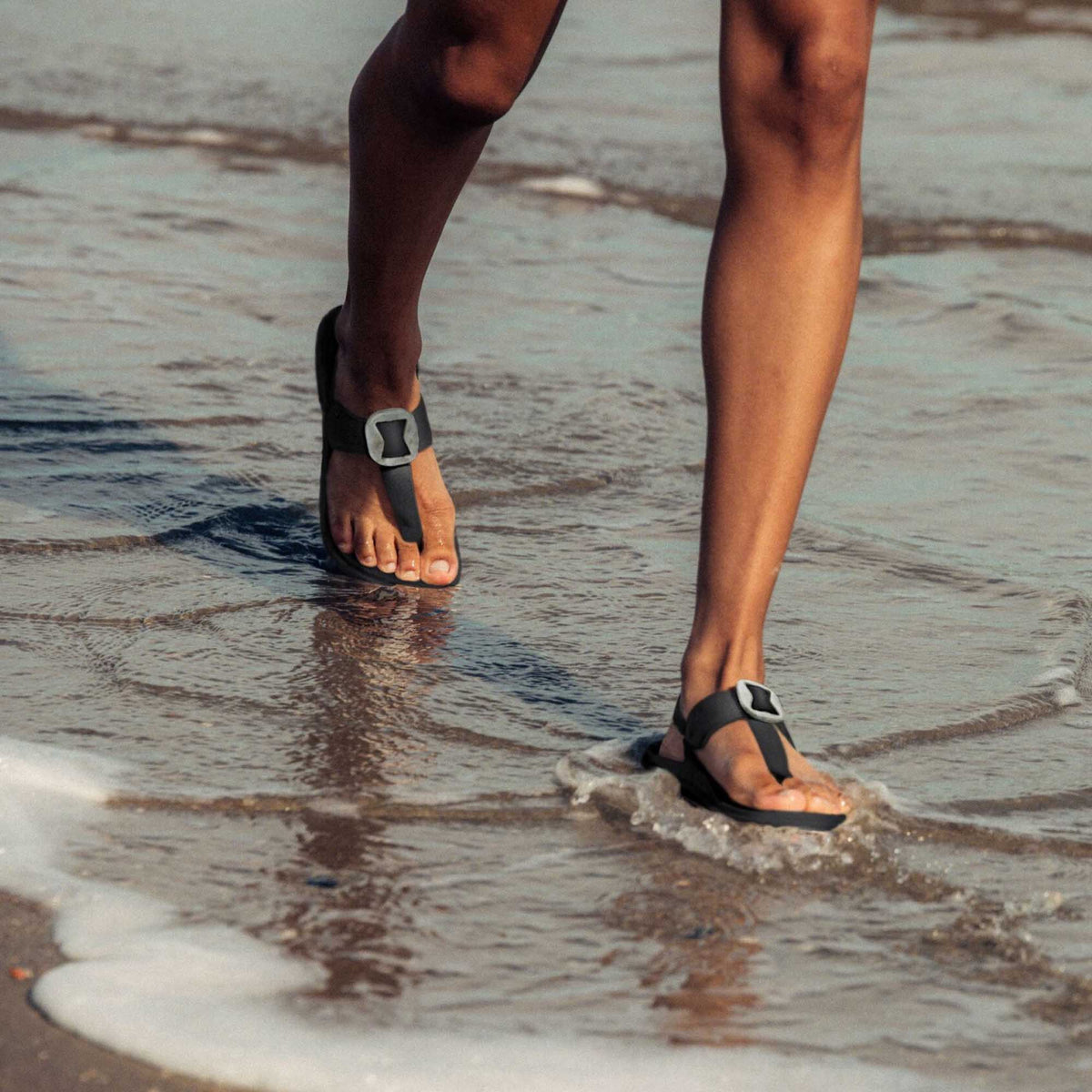 OluKai Classic | La‘i T-Bar Women’s Strappy Sandals - Lava Rock